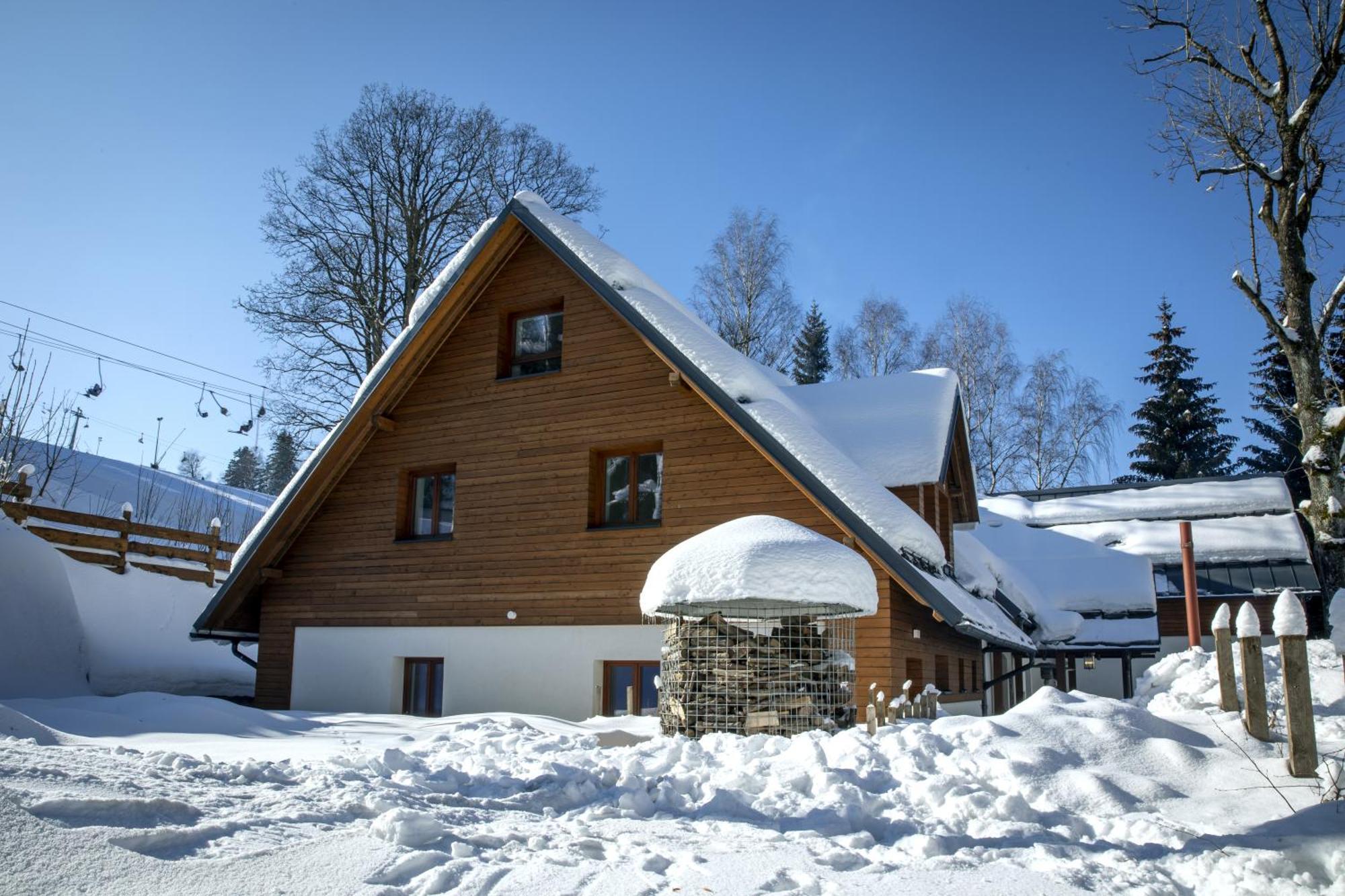 Penzion Apidae Hotel Destne v Orlickych horach Buitenkant foto